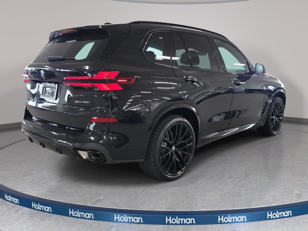 New 2026 Black Sapphire Metallic BMW xDrive40i image 5