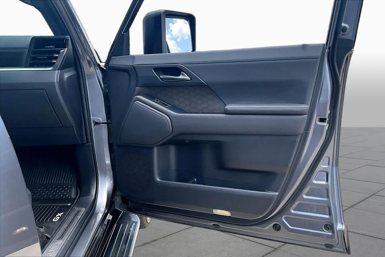 Used 2024 Nebula Gray Pearl Lexus Premium+ image 23
