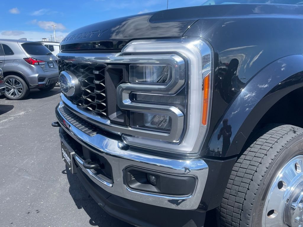 Used 2023 Black Ford Lariat image 37