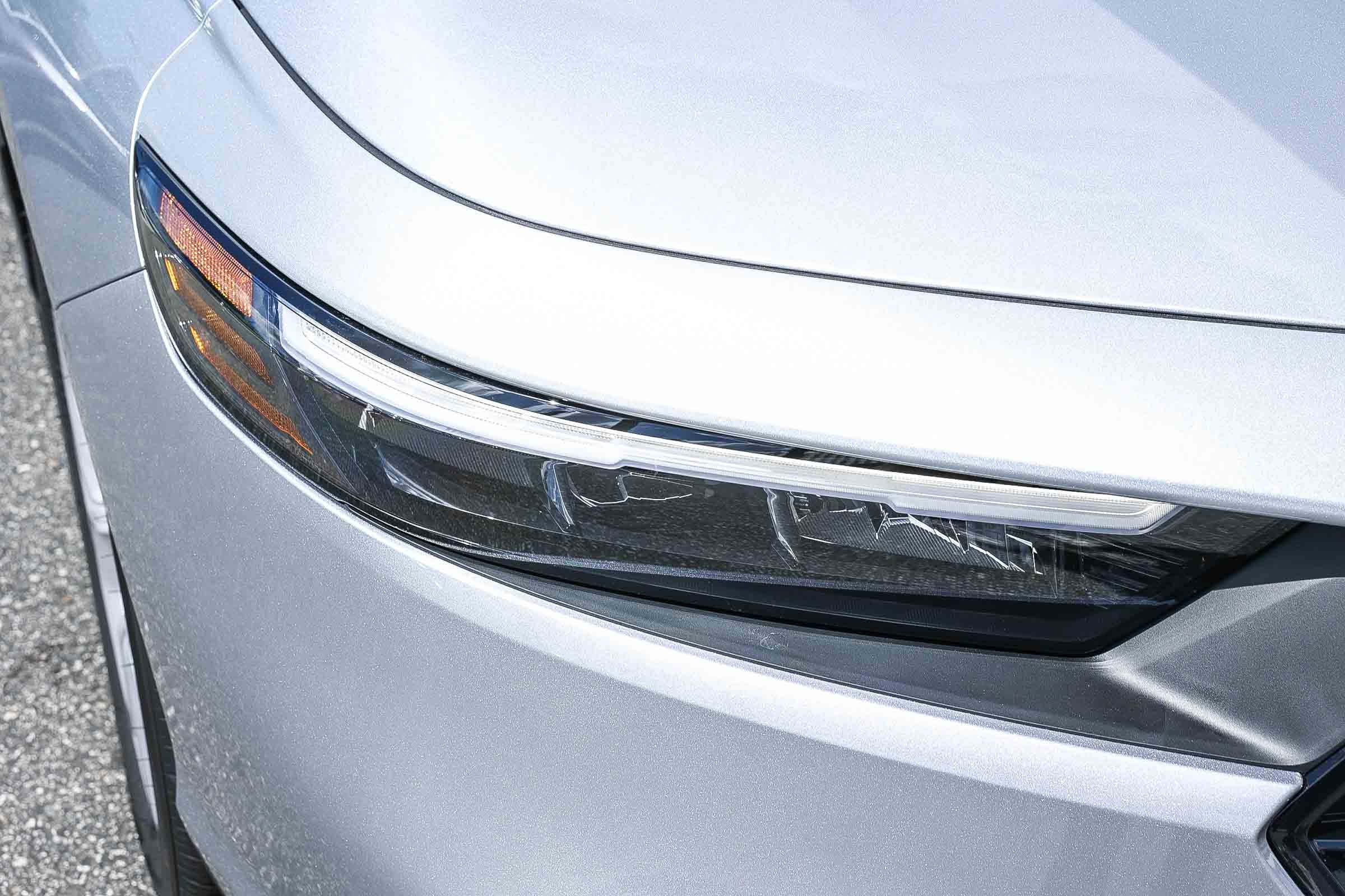 New 2026 Solar Silver Metallic Honda LX CVT image 11