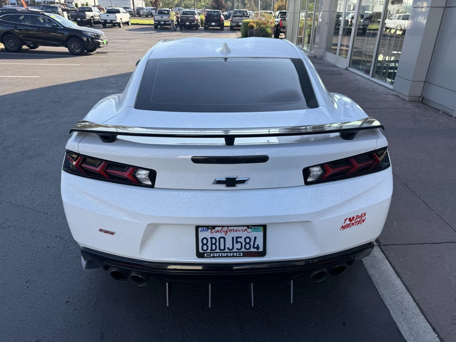 Used 2018 Summit White Chevrolet 1SS image 4