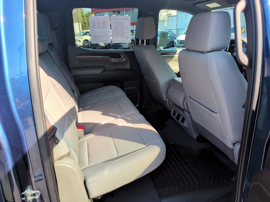 Used 2023 Pacific Blue Metallic GMC SLE image 13