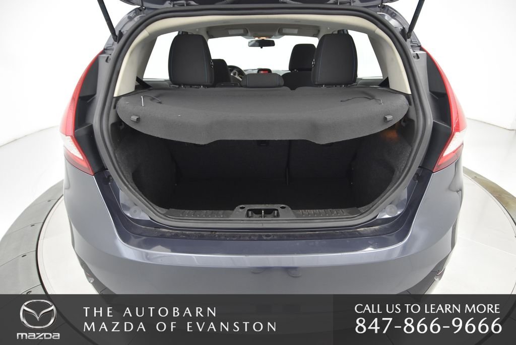 Used 2013 Gray Metallic Ford SE image 32