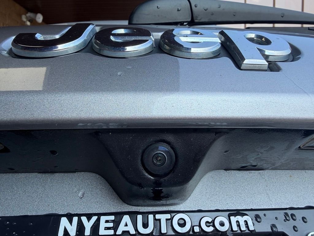 Used 2021 Billet Silver Metallic Jeep Laredo E image 46
