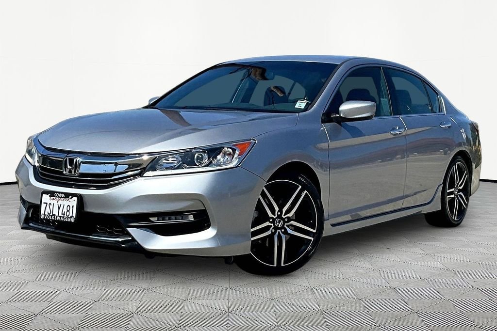 Used 2016 Silver Honda Sport image 3