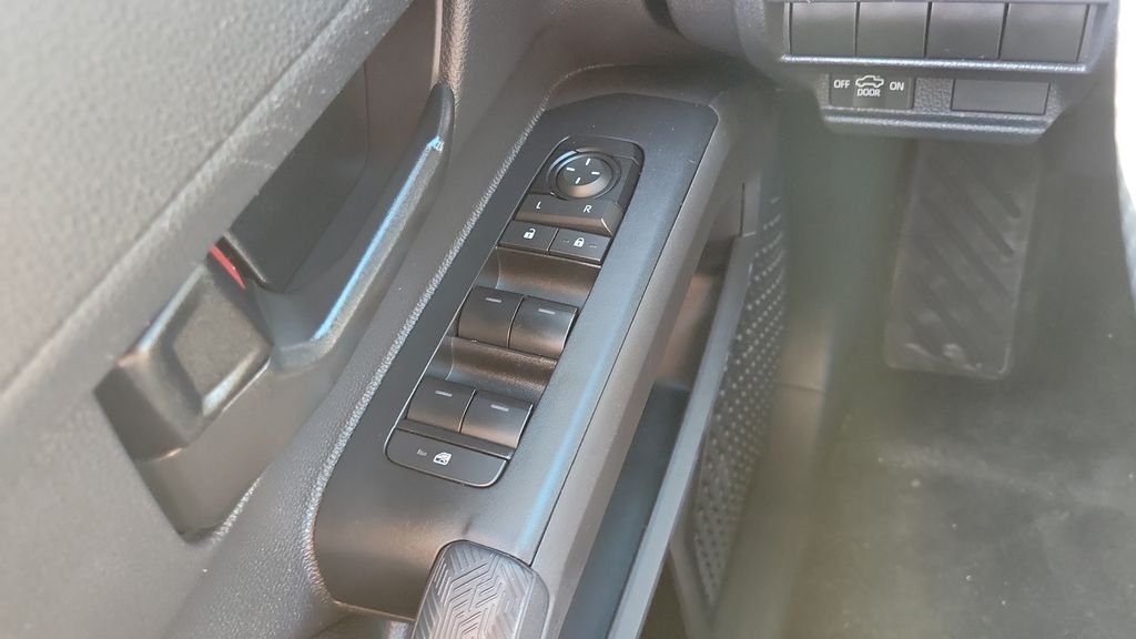 Used 2024 Silver Toyota SR5 image 18