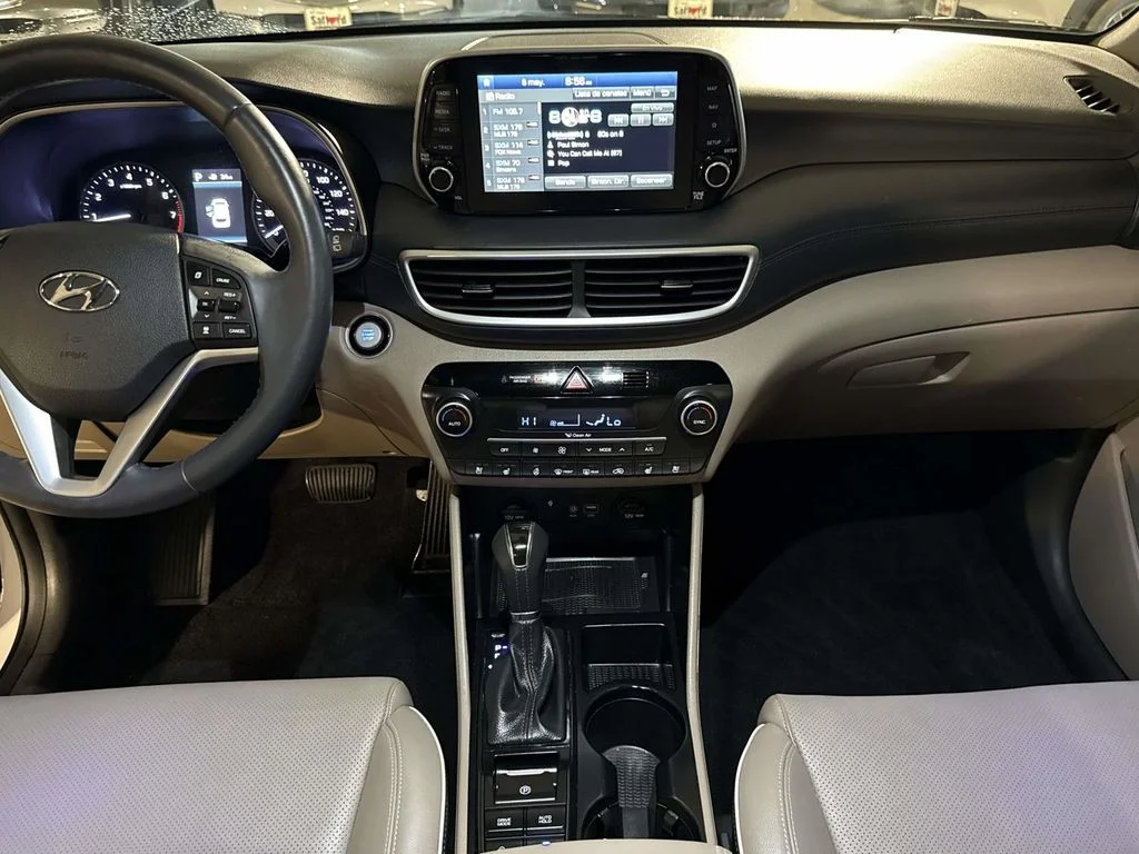 Used 2019 White Hyundai Ultimate image 18