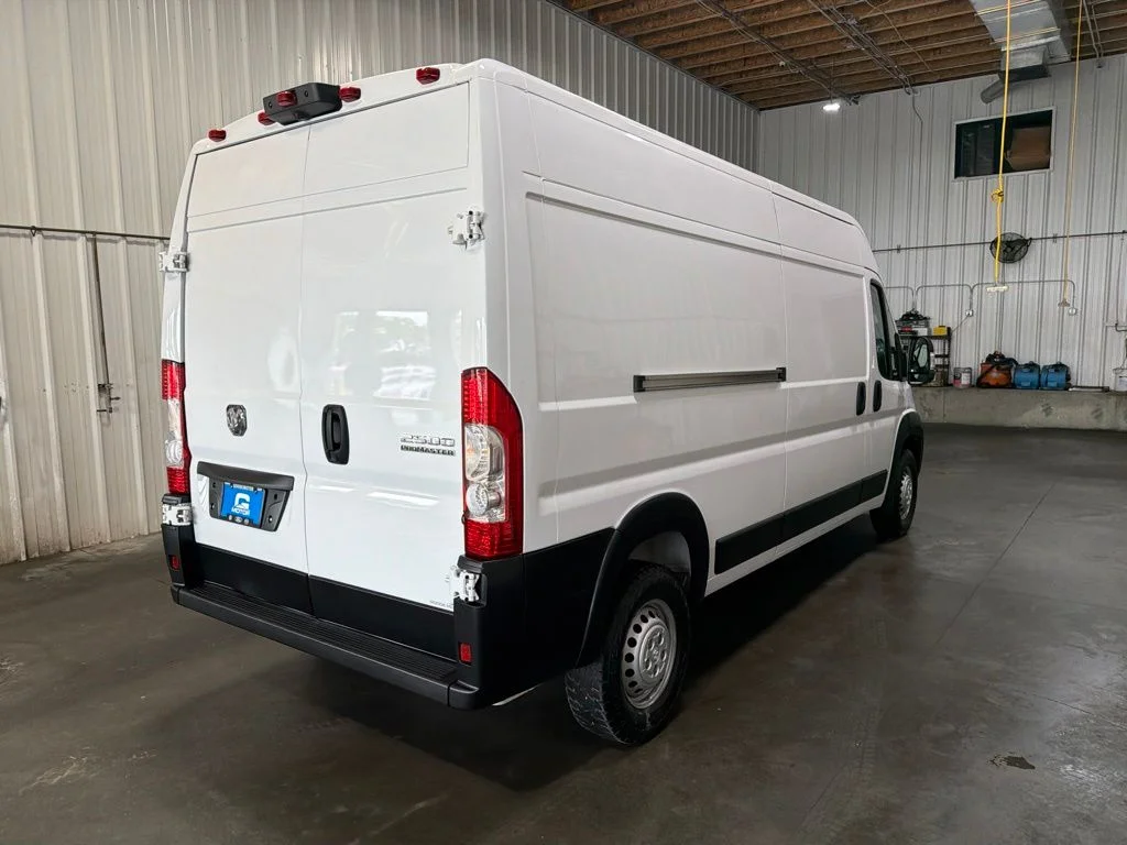 Used 2025 White Ram High Roof image 7