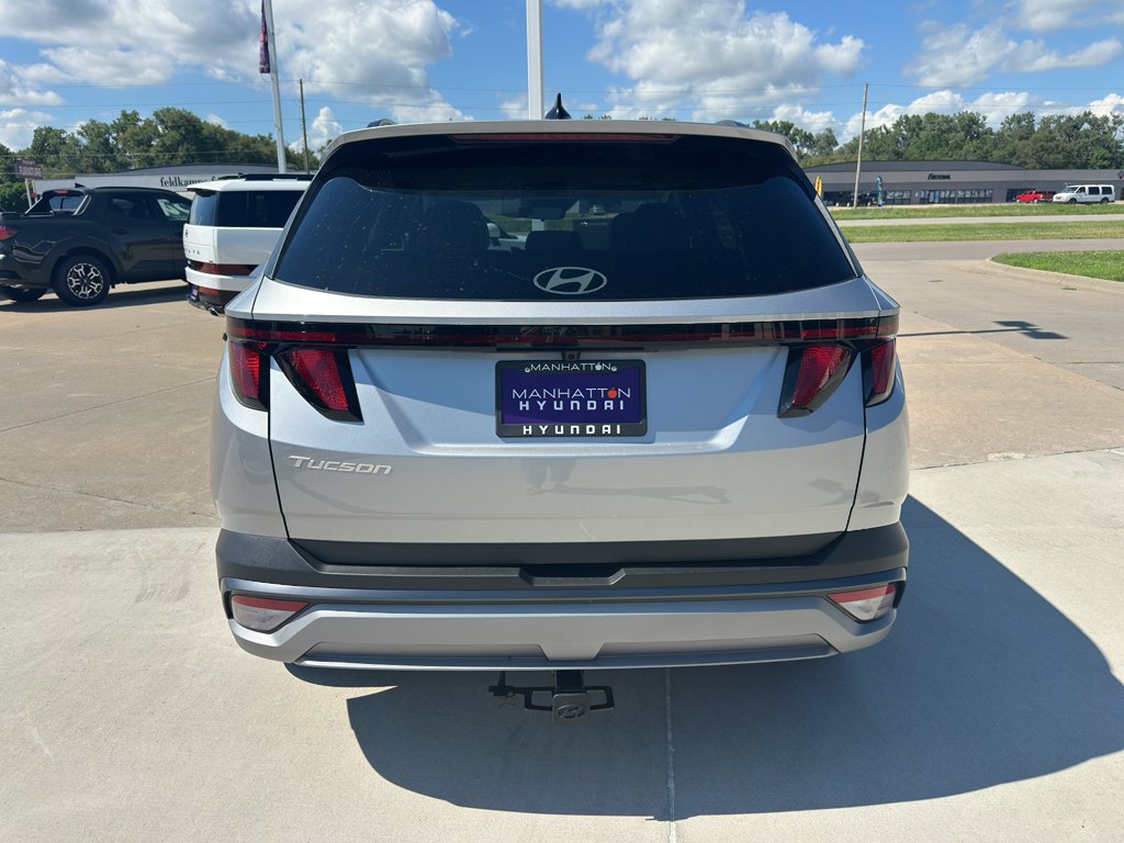 New 2026 Shimmering Silver Hyundai SEL Plus image 9