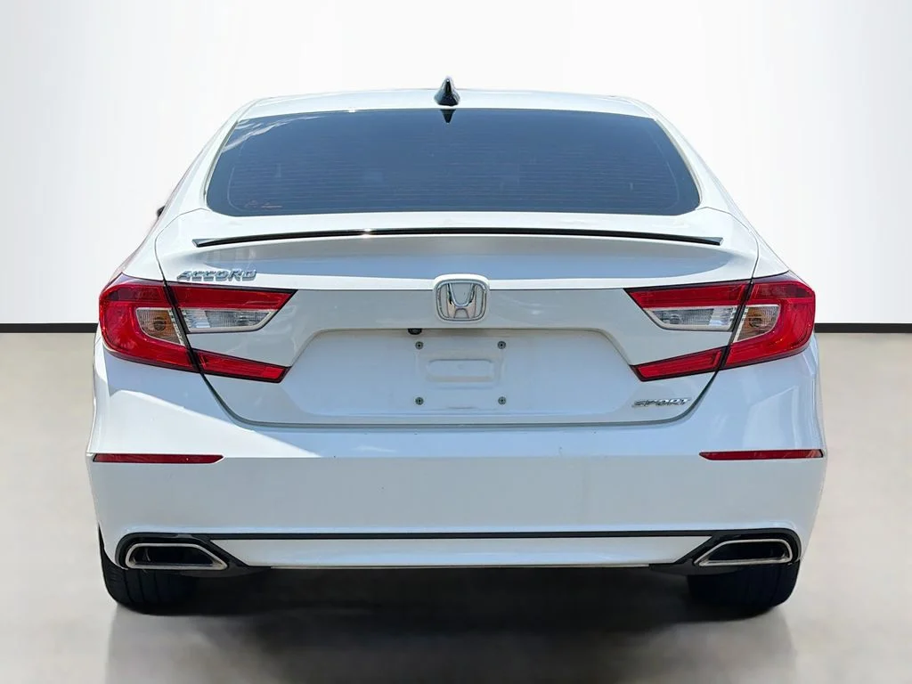 Used 2021 Platinum White Pearl Honda Sport image 6