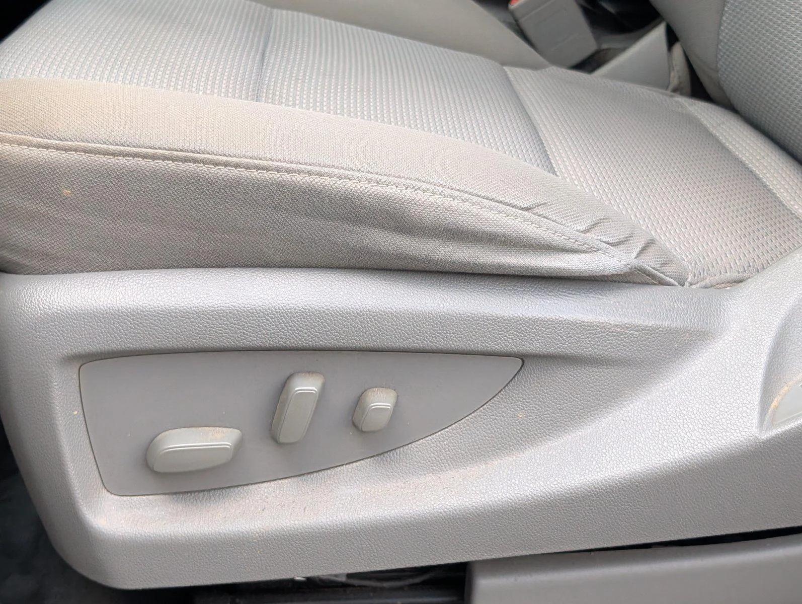 Used 2019 Summit White Chevrolet Work Truck image 10