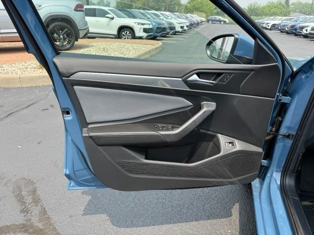 New 2026 Blue Volkswagen 1.5T SE image 14