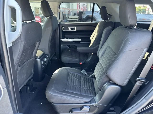 Used 2021 Black Ford XLT image 25