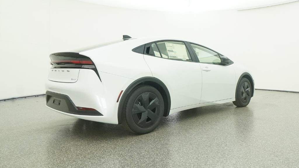 New 2026 Wind Chill Pearl Toyota LE image 22