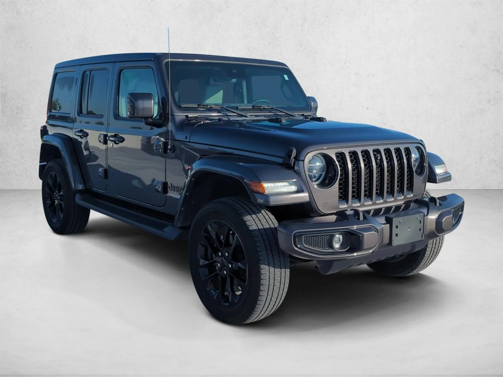 Used 2021 Granite Crystal Me Jeep Unlimited Sahara High Altitude image 3