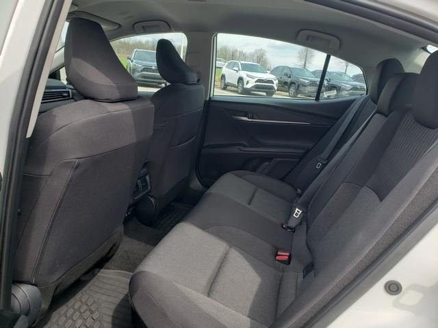 Used 2025 White Toyota LE image 11