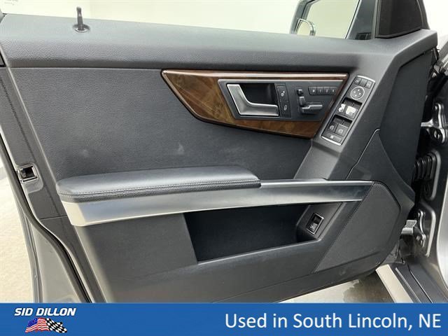 Used 2015 Silver Mercedes-Benz GLK 350 image 15