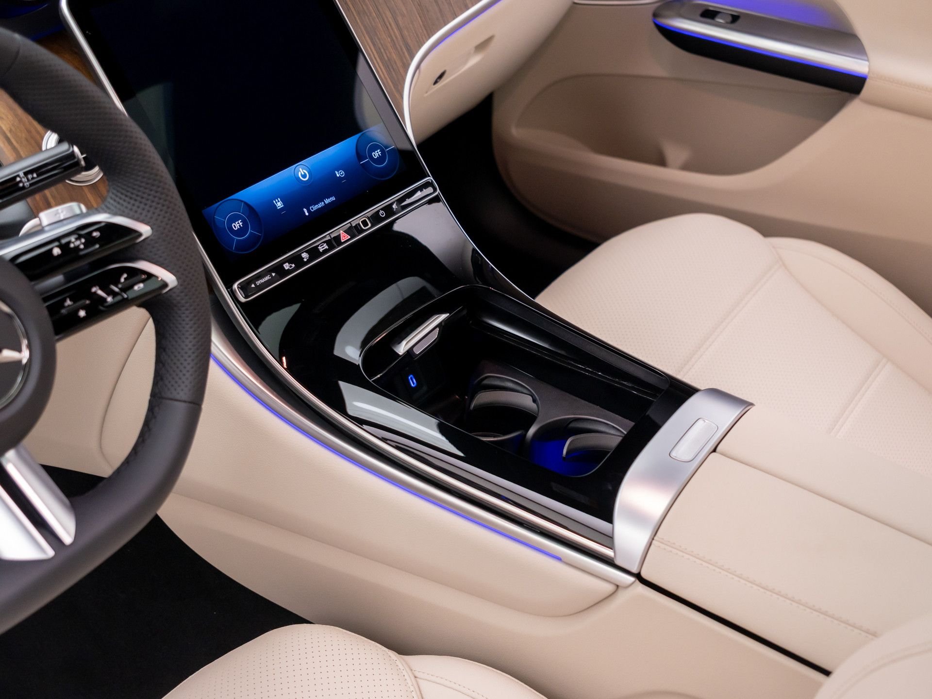 New 2027 Polar White Mercedes-Benz GLC 350e image 12