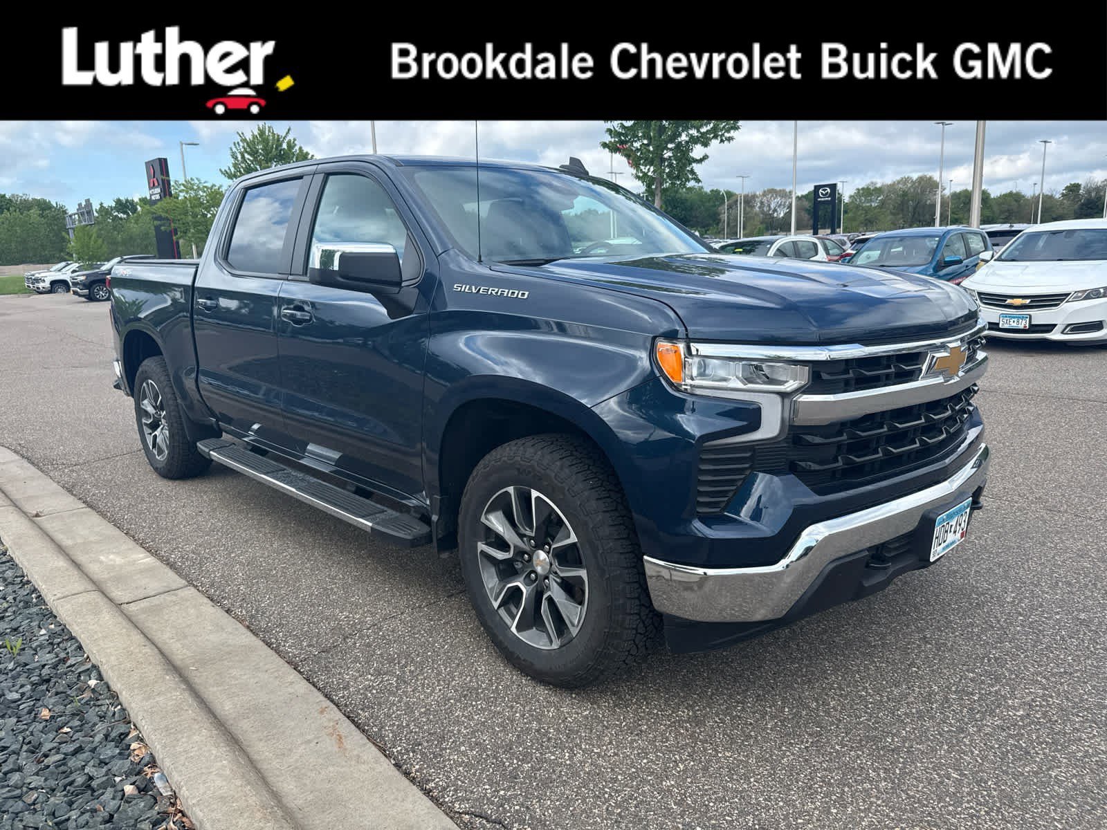 2022 Chevrolet Silverado 1500 LT 4X4 Crew Cab Standard Box's photo