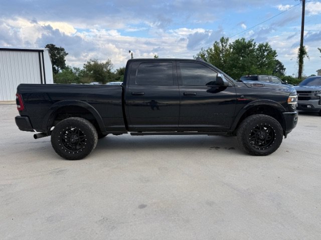Used 2019 Diamond Black Crystal Pearlcoat Ram Laramie image 6
