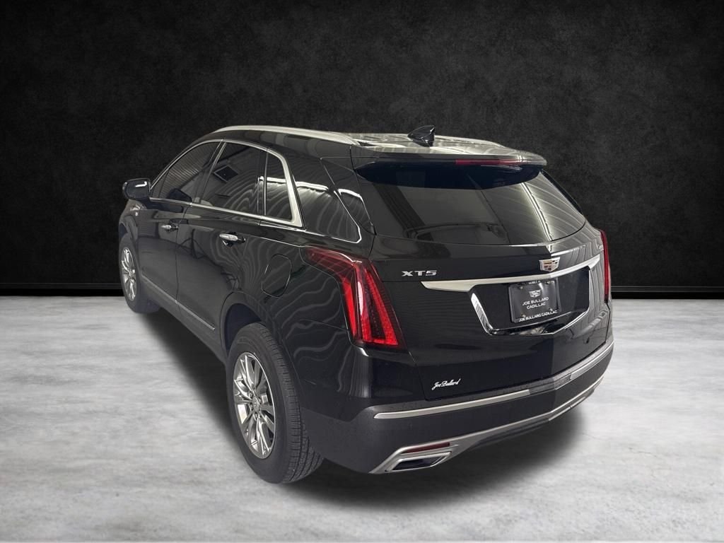 Used 2022 Stellar Black Metallic Cadillac Premium Luxury image 7