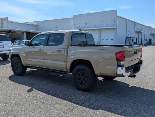 Used 2019 Quicksand Toyota SR5 image 5