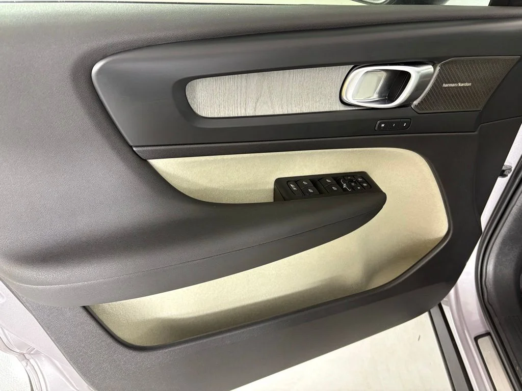 New 2026 Aurora Blue Volvo Ultra image 14