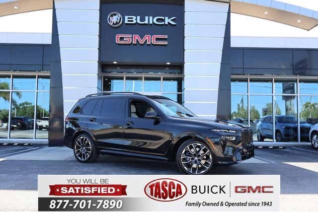 2025 BMW X7 xDrive40i
