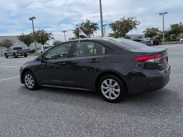 Certified Used 2025  Toyota LE image 6