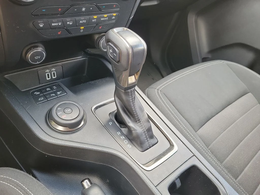 Used 2019 Black Ford XLT image 36