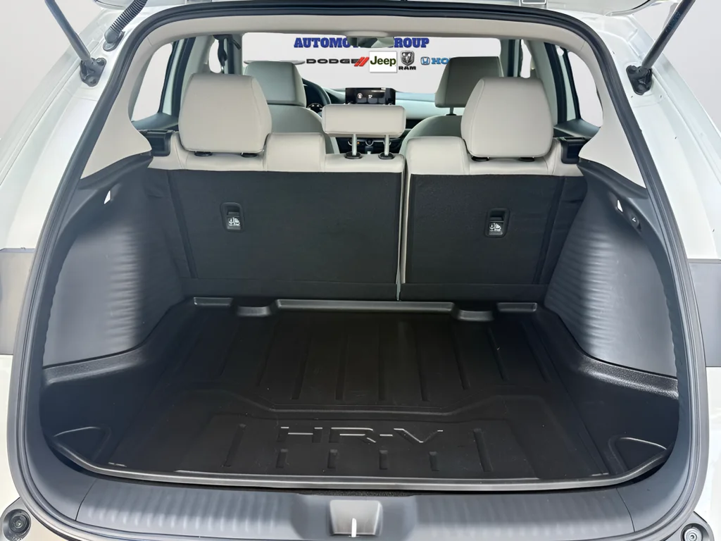 2025 Honda HR-V LX - Photo 31