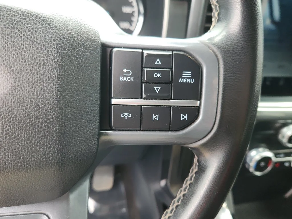Used 2023 Black Ford XLT image 24