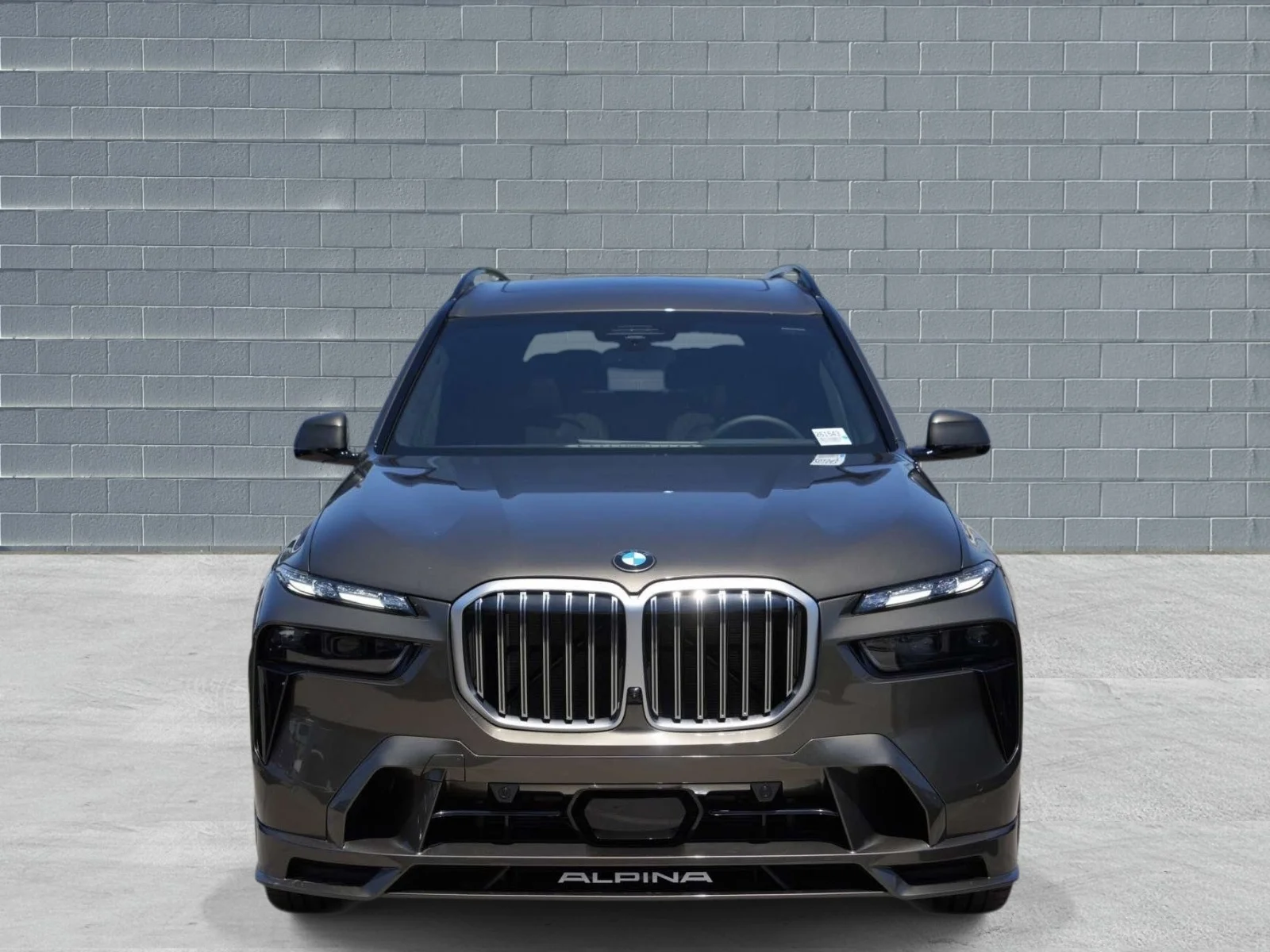 New 2026 ManhattanGreen BMW ALPINA XB7 image 2