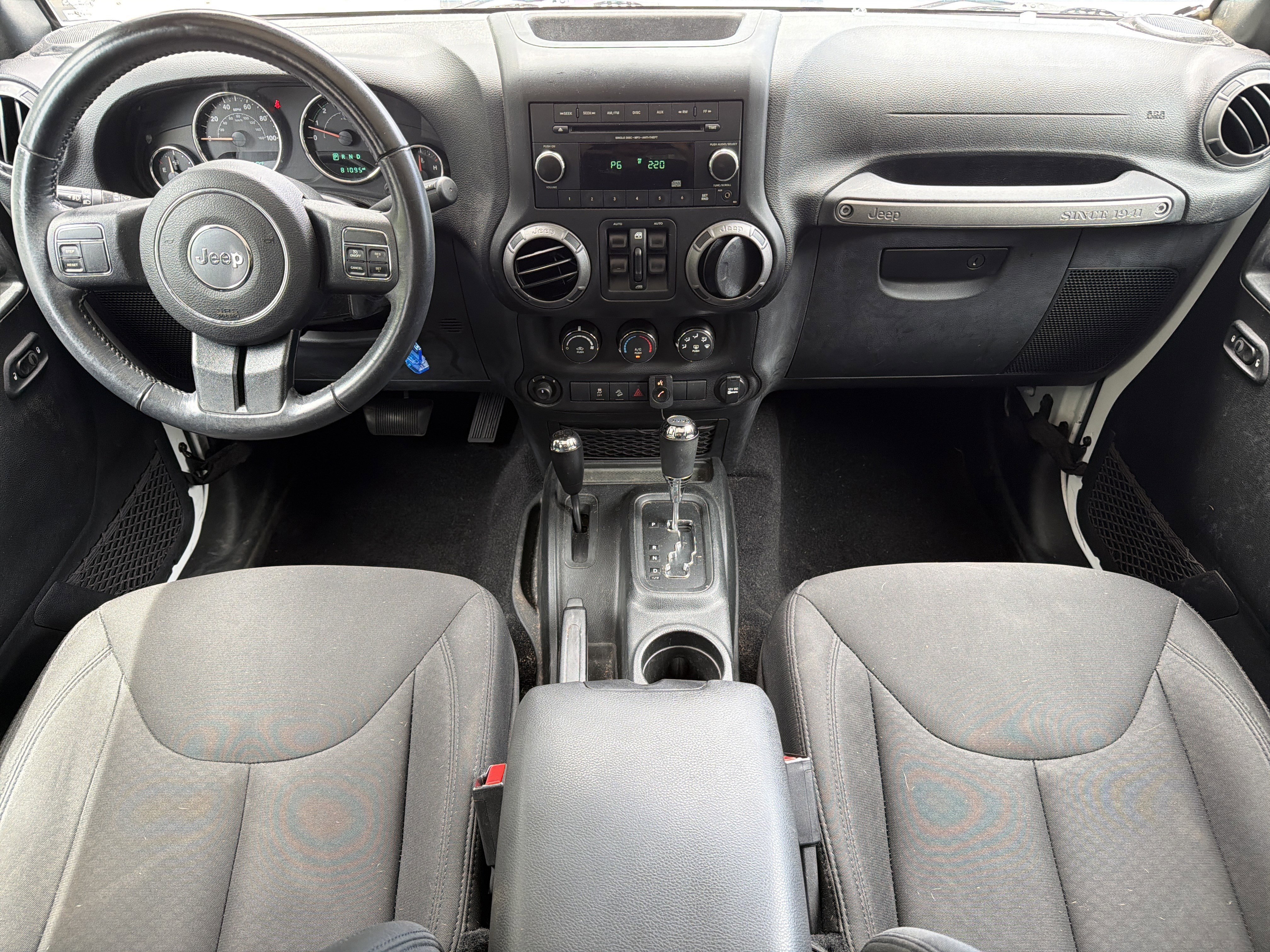 Used 2017 Bright White Clearcoat Jeep Sport image 3