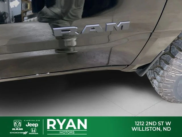 New 2026 Diamond Black Crystal Pearl-Coat Exterior Paint RAM Warlock image 46
