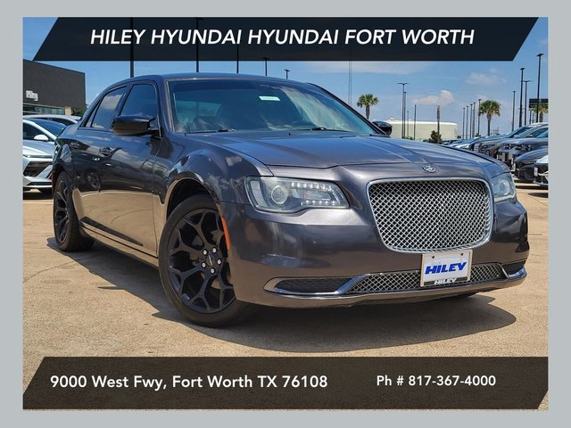 2019 Chrysler 300 Touring