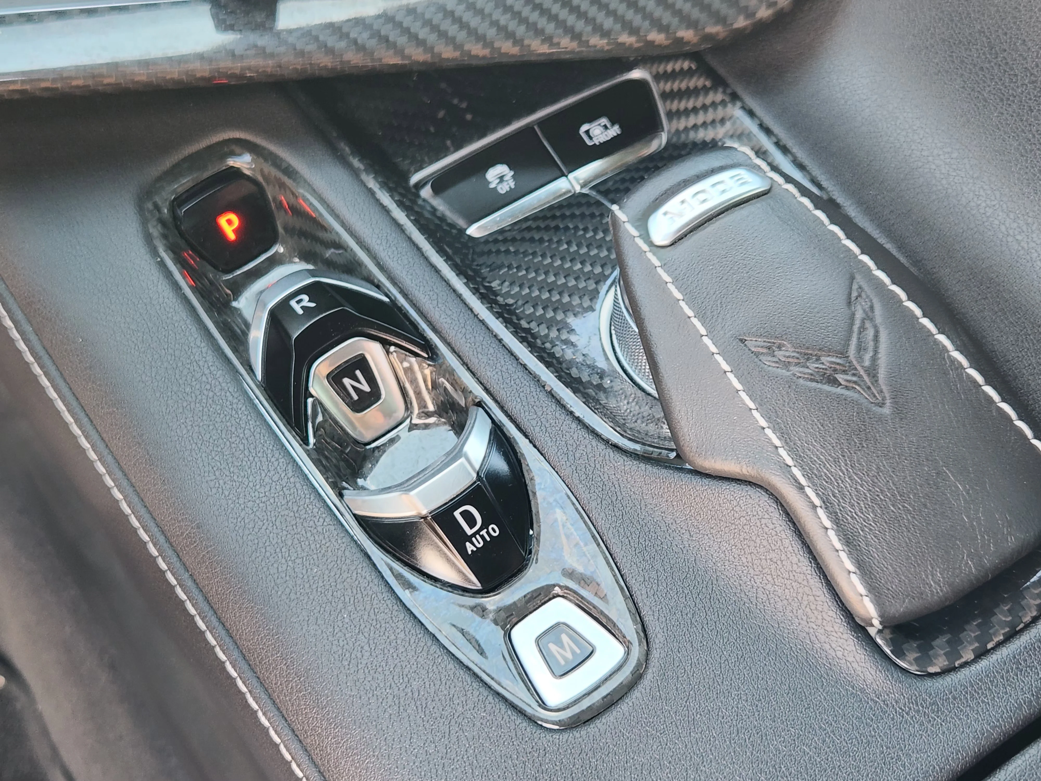 Used 2021 Elkhart Lake Blue Metallic Chevrolet Stingray 2LT image 20