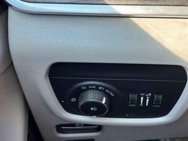 2022 Jeep Grand Cherokee L Overland - Photo 32