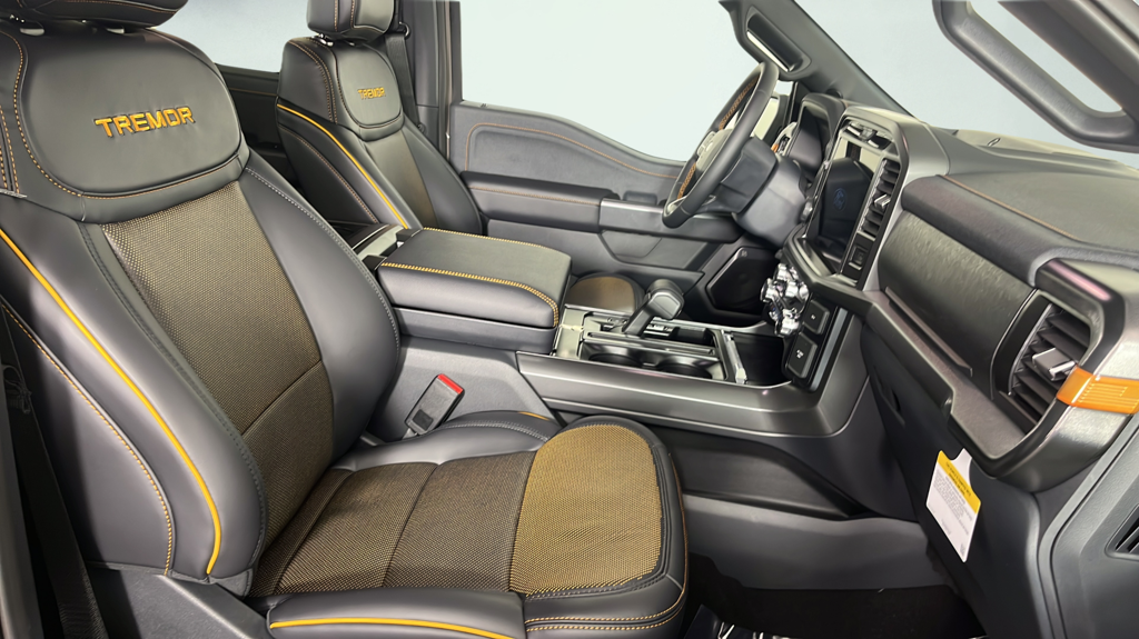 New 2026 Marsh Gray Ford Tremor® image 18