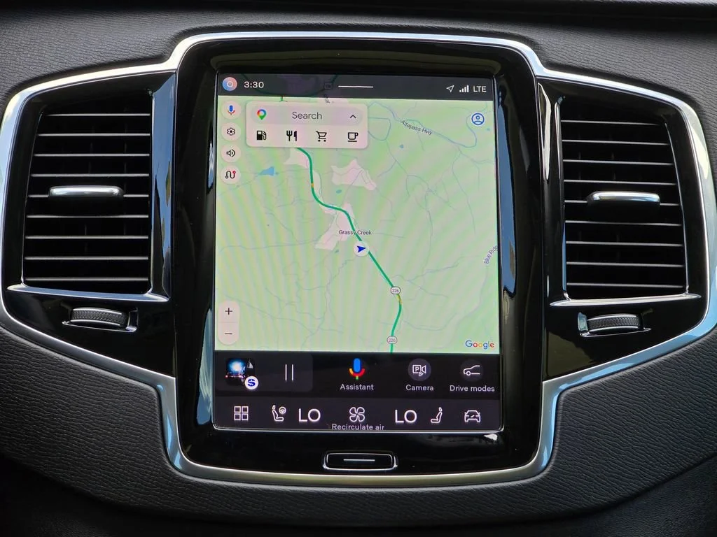 2023 Volvo XC90 Plus - Photo 8