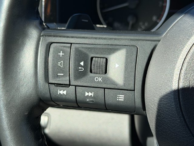 Used 2025 Blue Nissan SV image 18