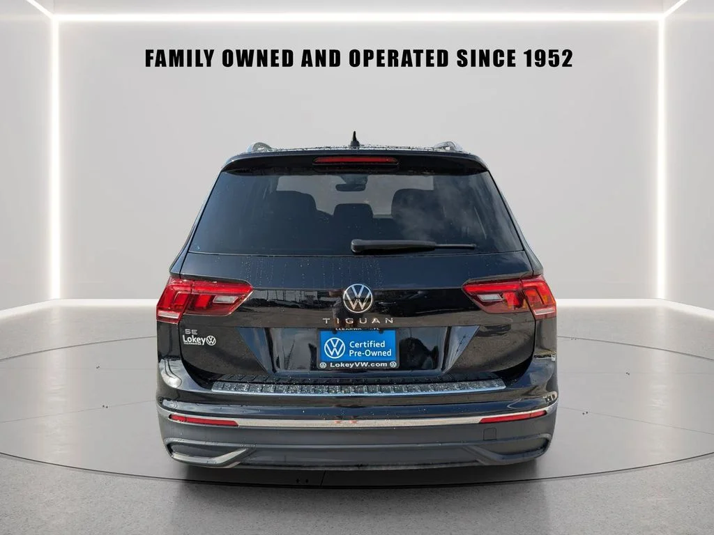 Certified Used 2023 Black Volkswagen 2.0T SE image 5