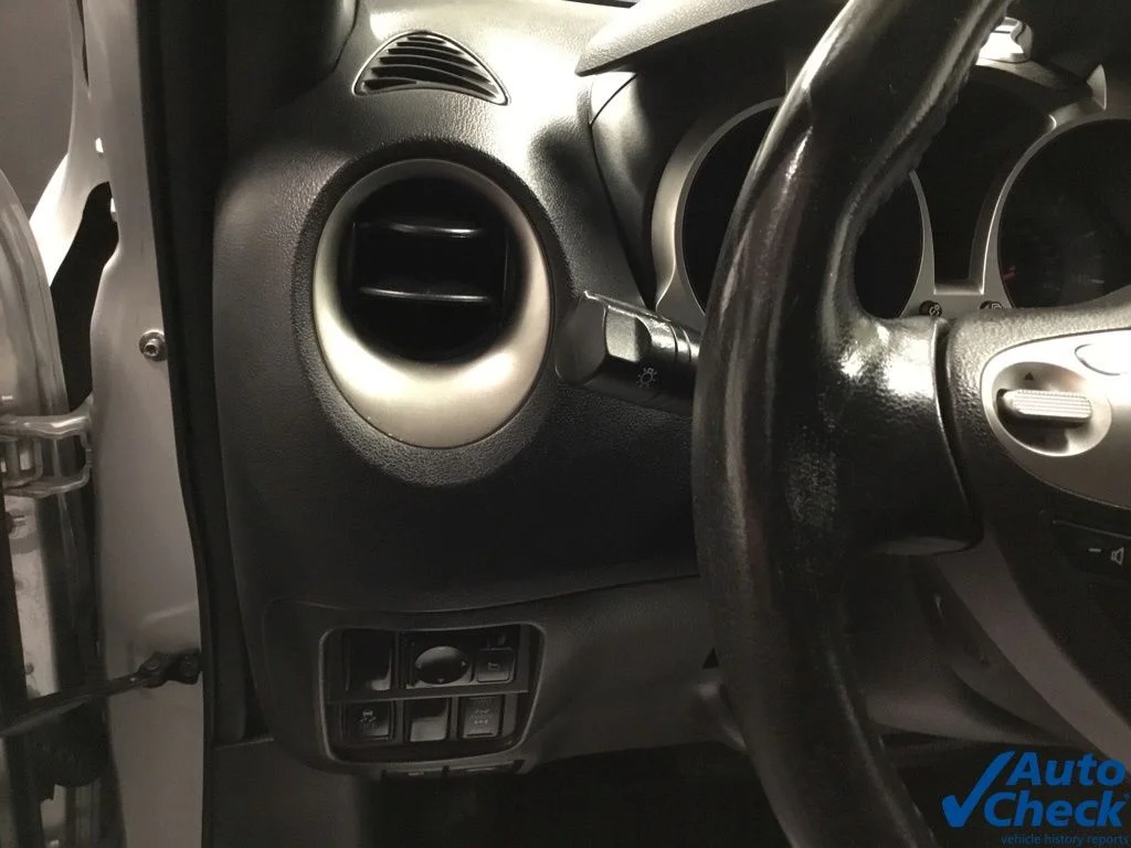 Used 2017 Silver Nissan SV image 21