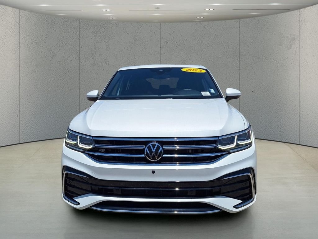 Used 2023 White Volkswagen 2.0T SEL R-Line image 2