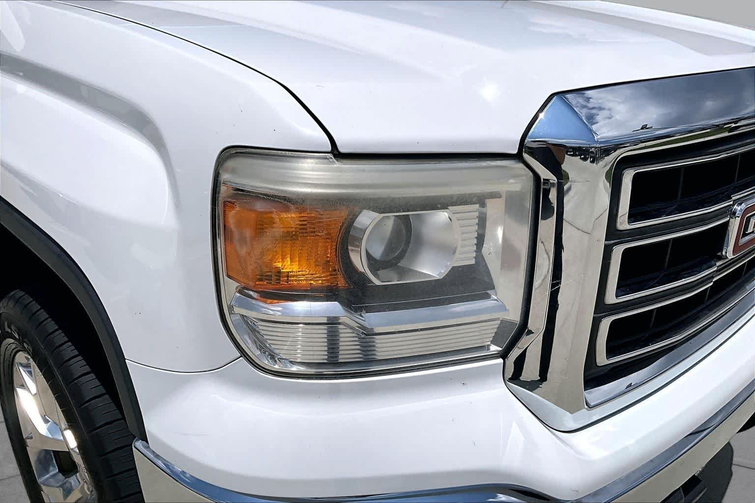 Used 2014 Summit White GMC SLE image 25