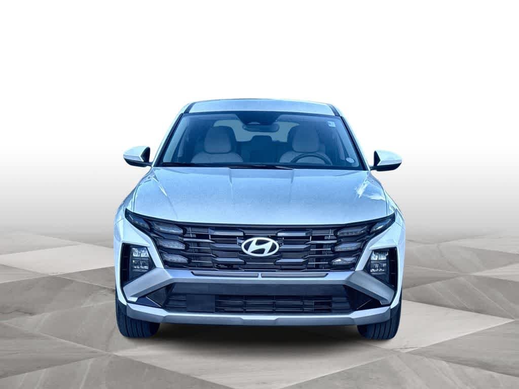 Used 2025 Serenity White Pearl Hyundai SE image 2