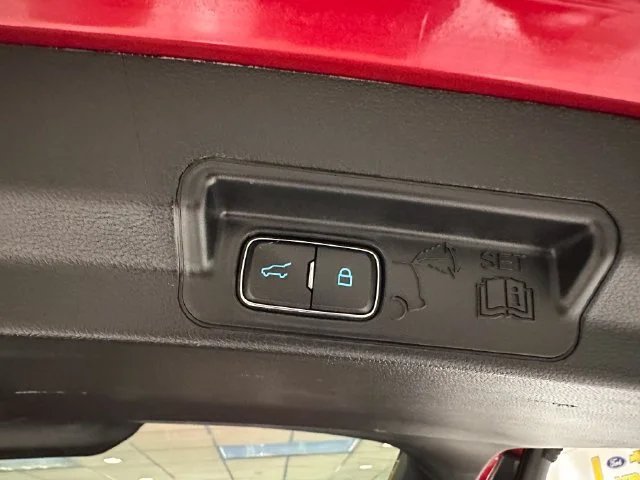 Used 2024  Ford XLT image 17