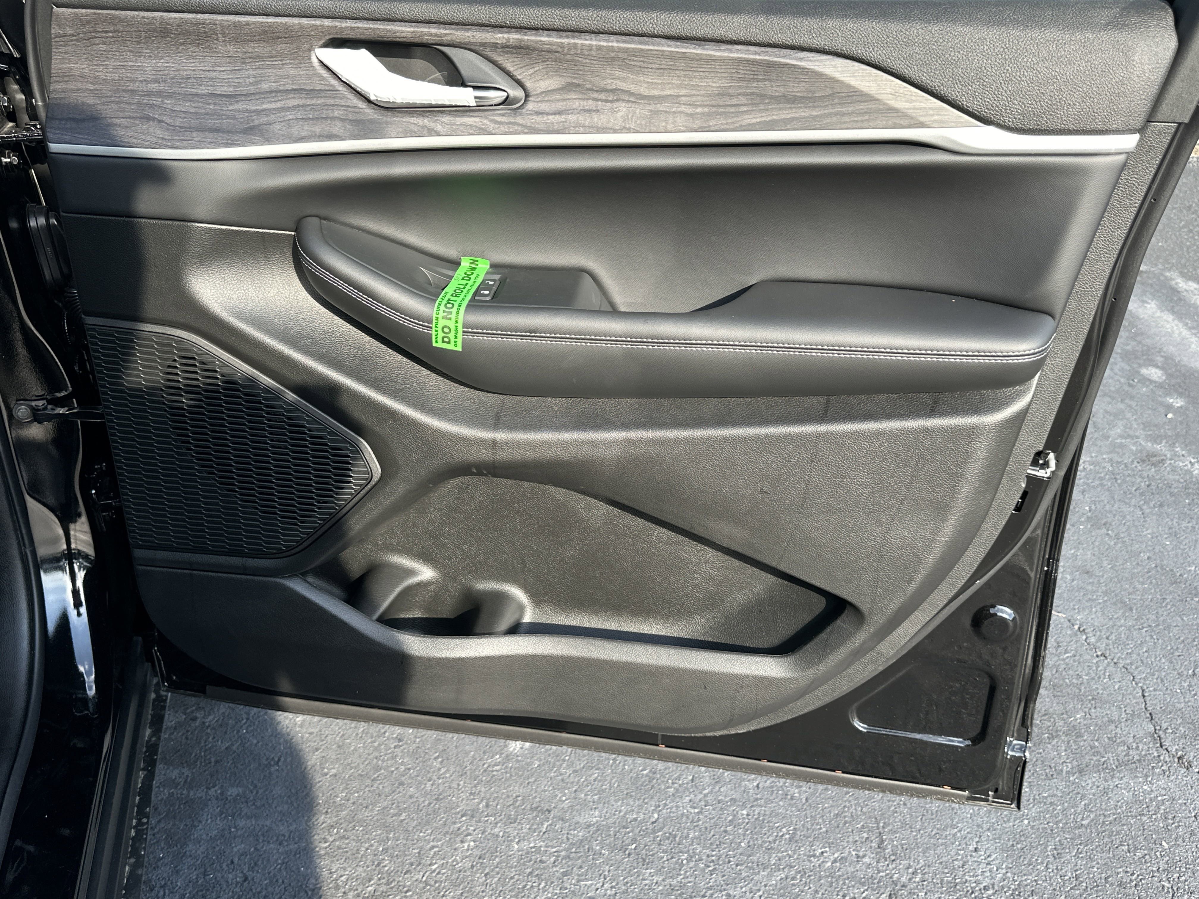 2025 Jeep Grand Cherokee L Limited - Photo 16