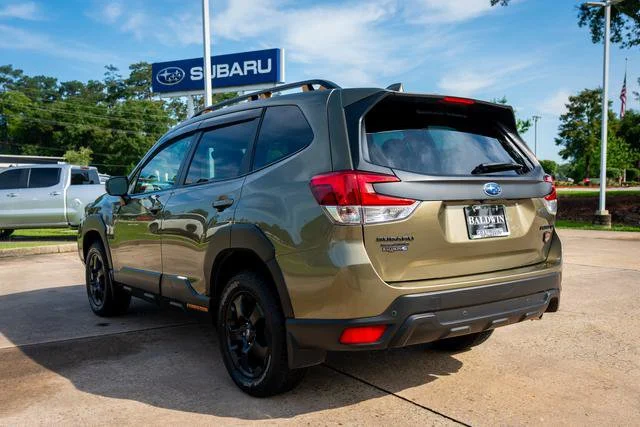 Used 2023 Autumn Green Metallic Subaru Wilderness image 4