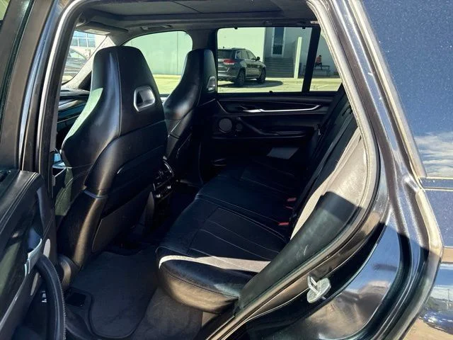 Used 2016 Black BMW Base image 9